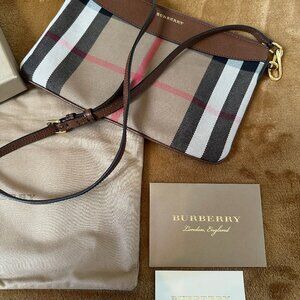 Burberry Peyton Crossbody house check brown adjustable strap